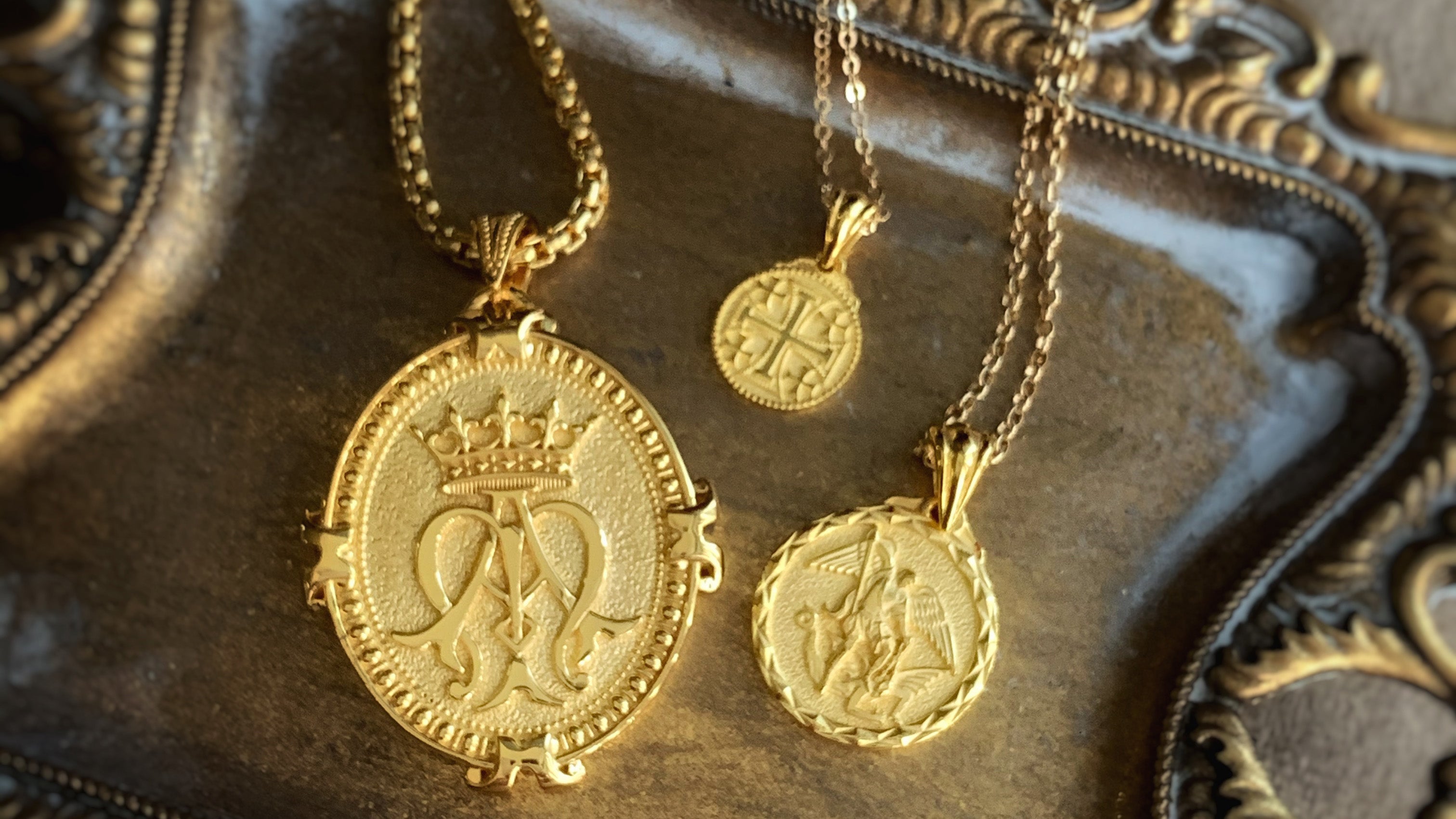 jerusalem-pendant-gold