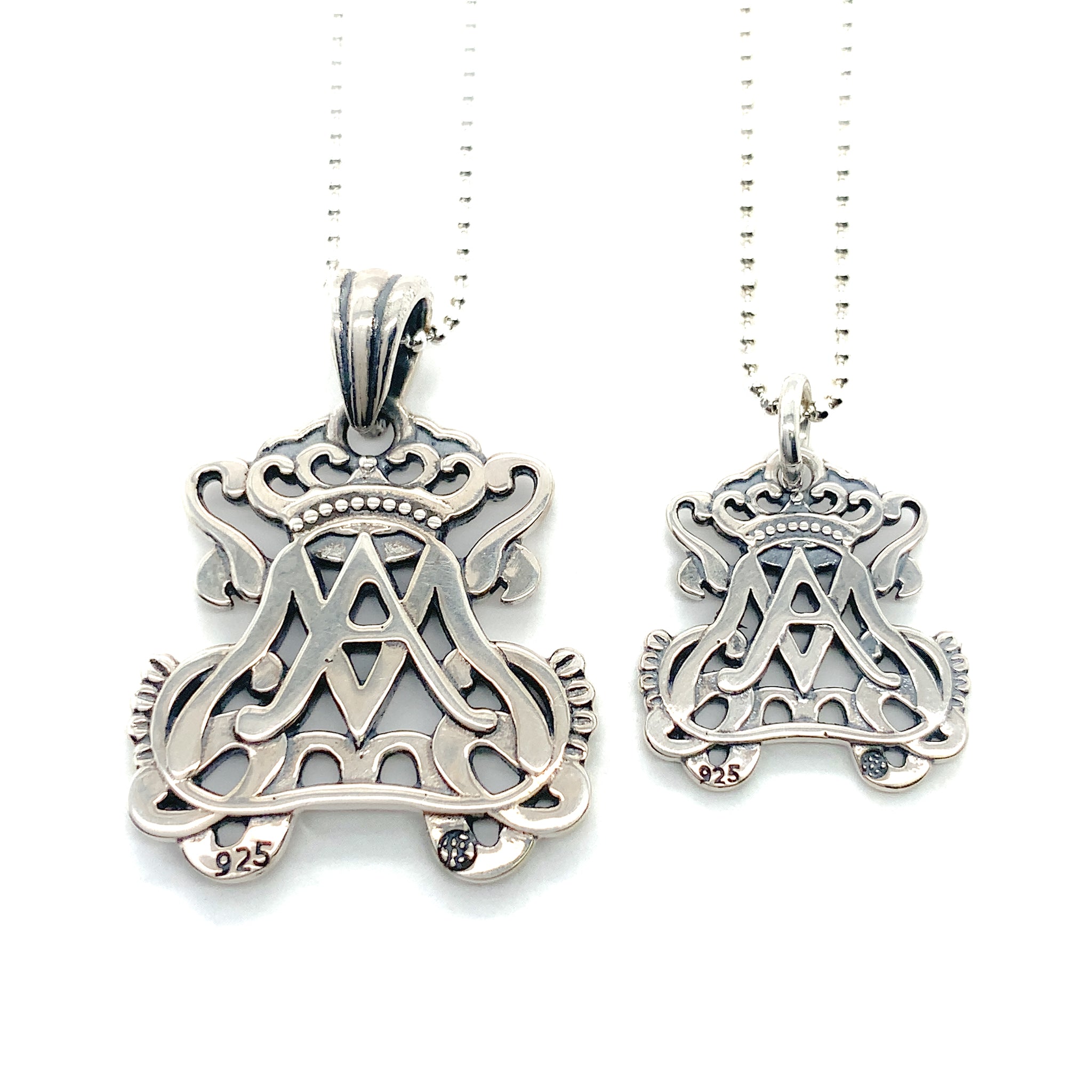 Signature Auspice Maria Openwork Pendant in Sterling Silver, 26mm