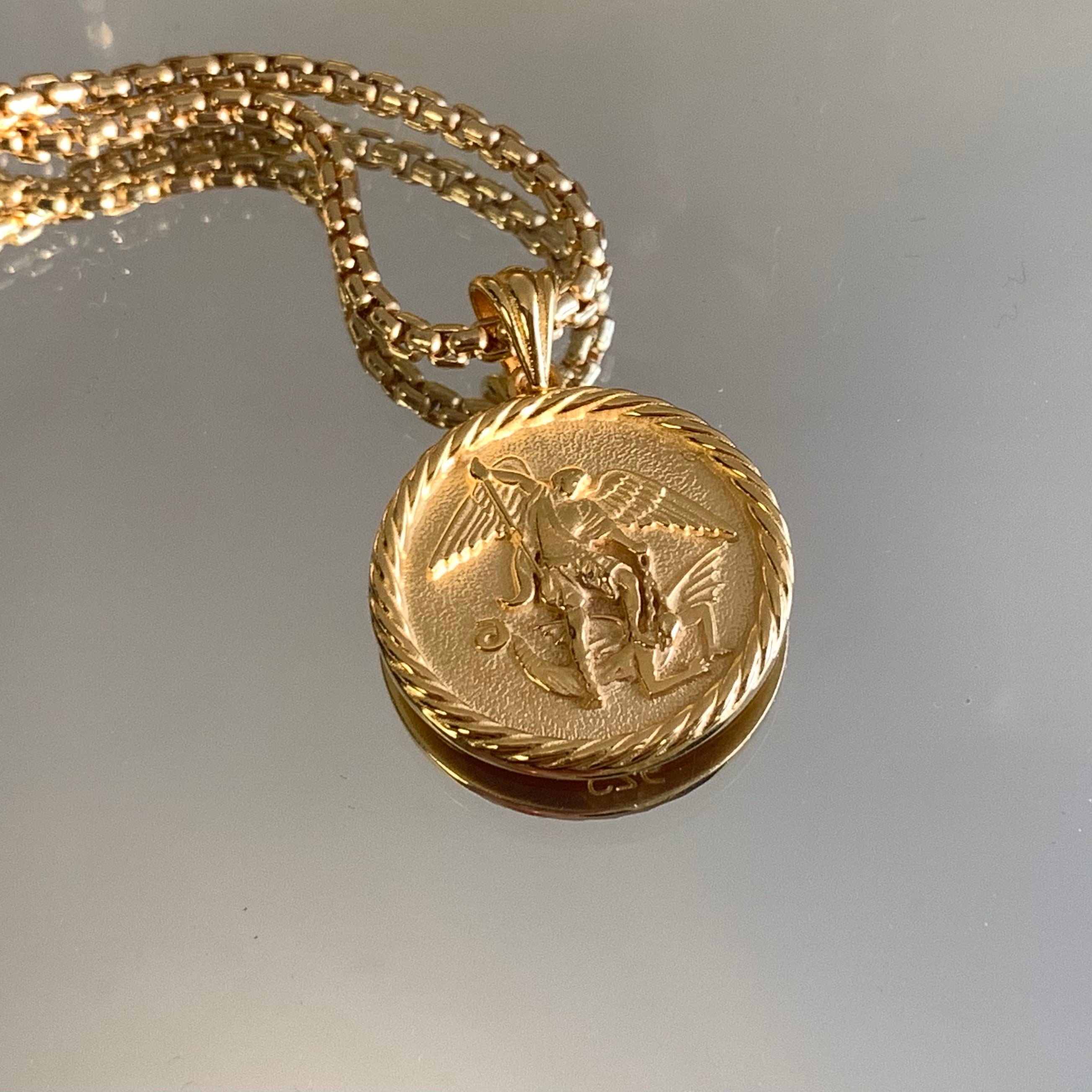 michaels gold chain