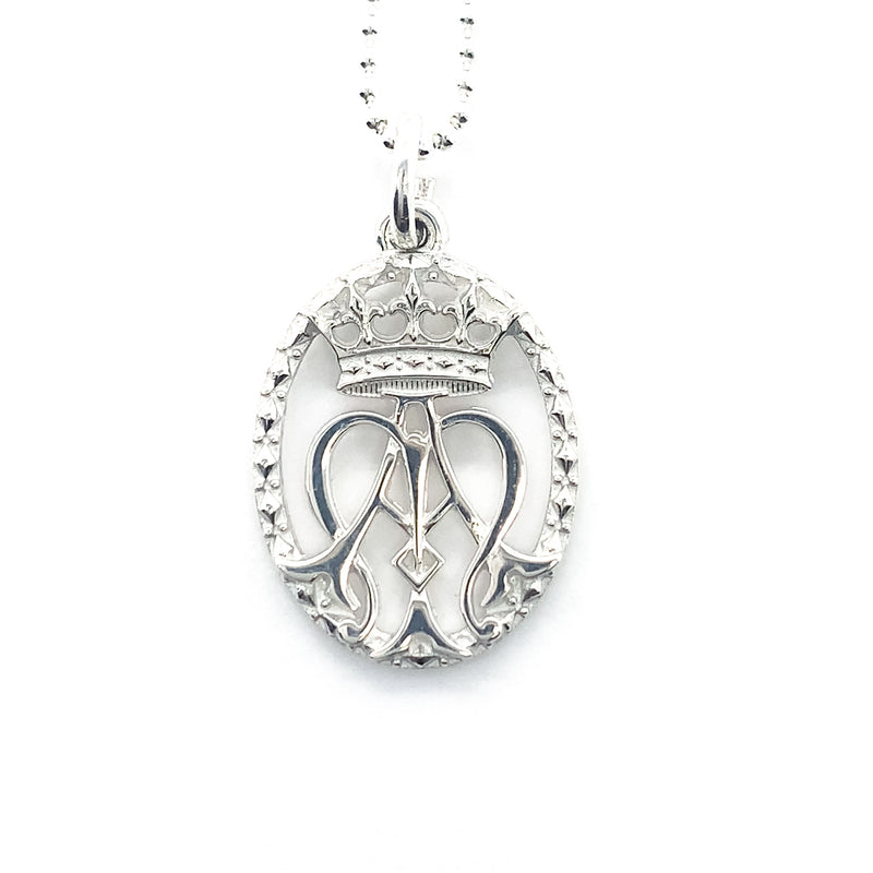 Auspice Maria necklace openwork pendant in sterling silver on a silver bead chain